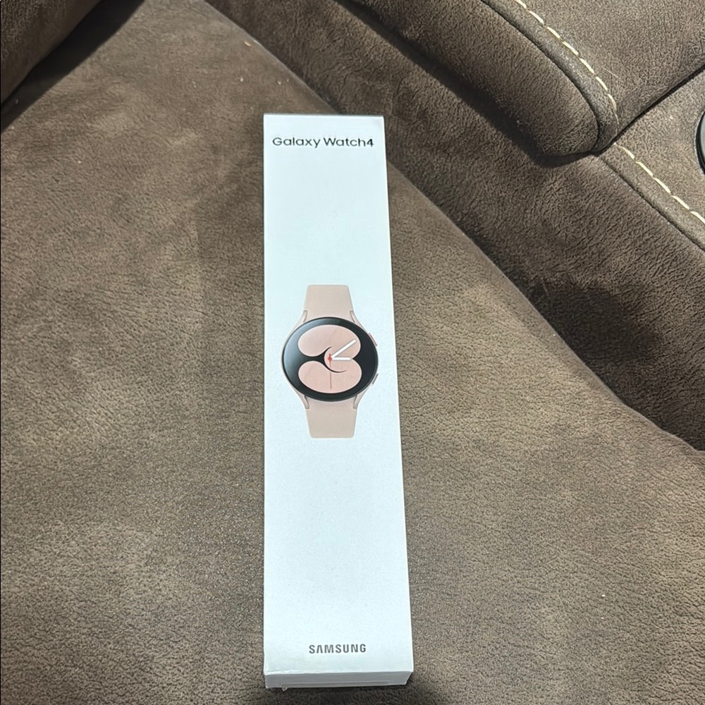 Samsung Galaxy Watch4 - Pink
